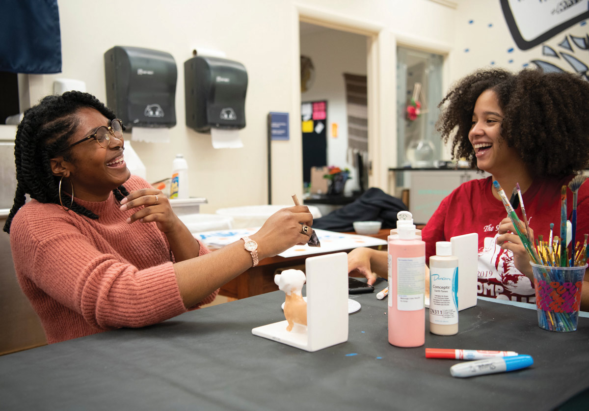 Kira Jessup '23 (left) and Esmely Munoz '20 get together for some creative fun