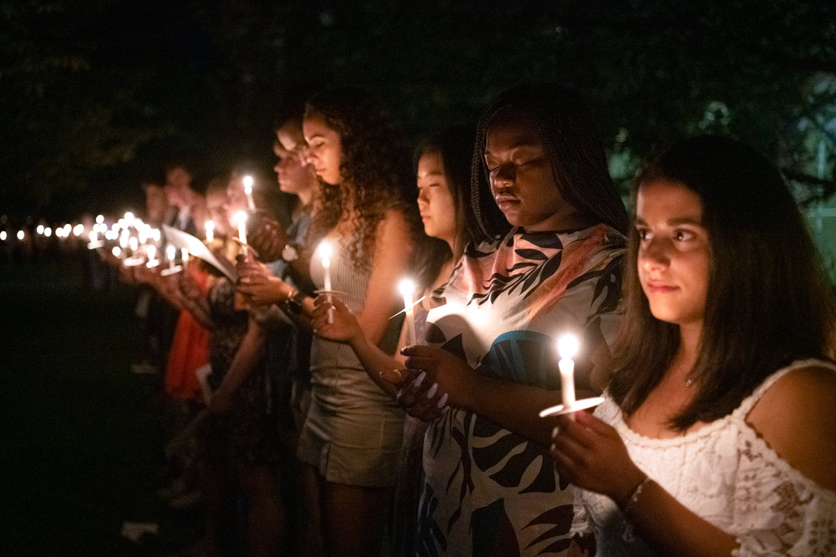 Bucknell students lined up at a Candle Lighting