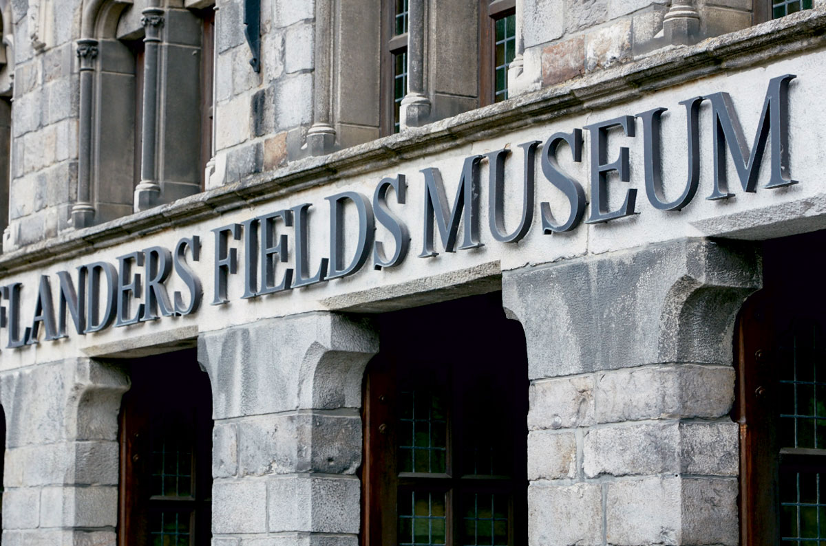 Flanders Field Museum, visitors, and exhibits on display
