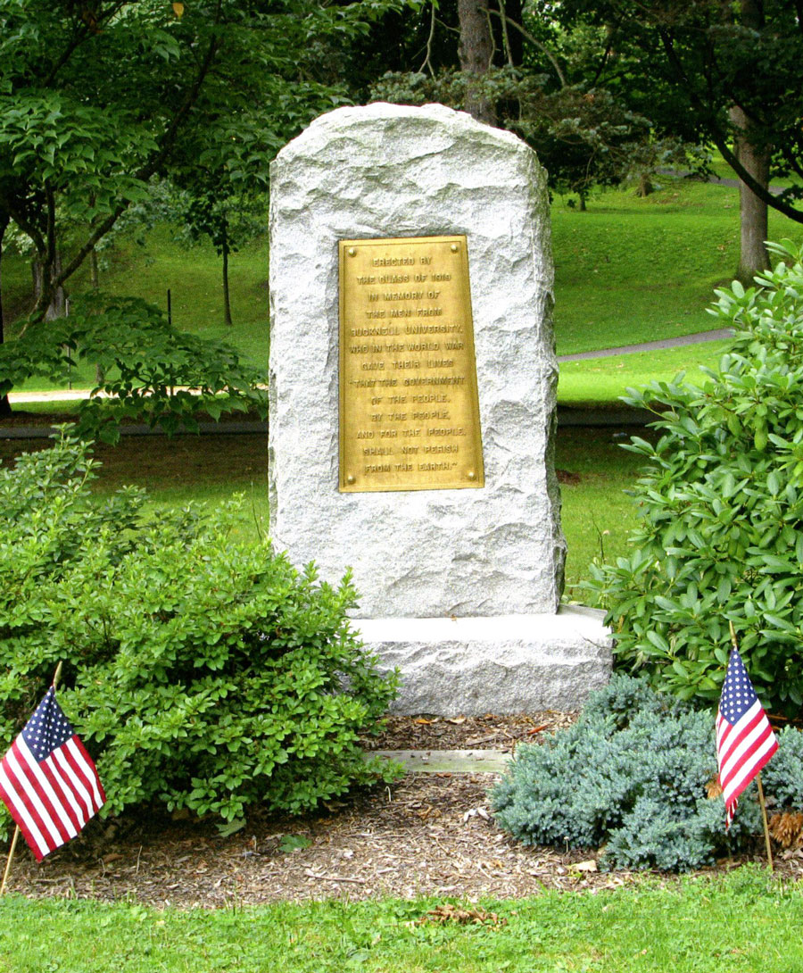 The campus memorials for great war soldiers