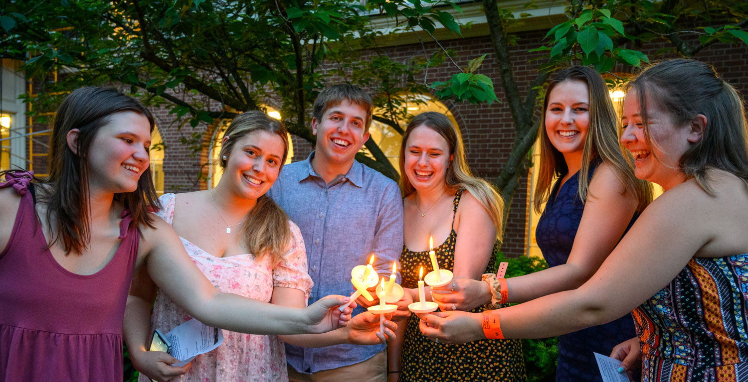 At Candlelighting, soon-to-be graduates reflected on their time as students