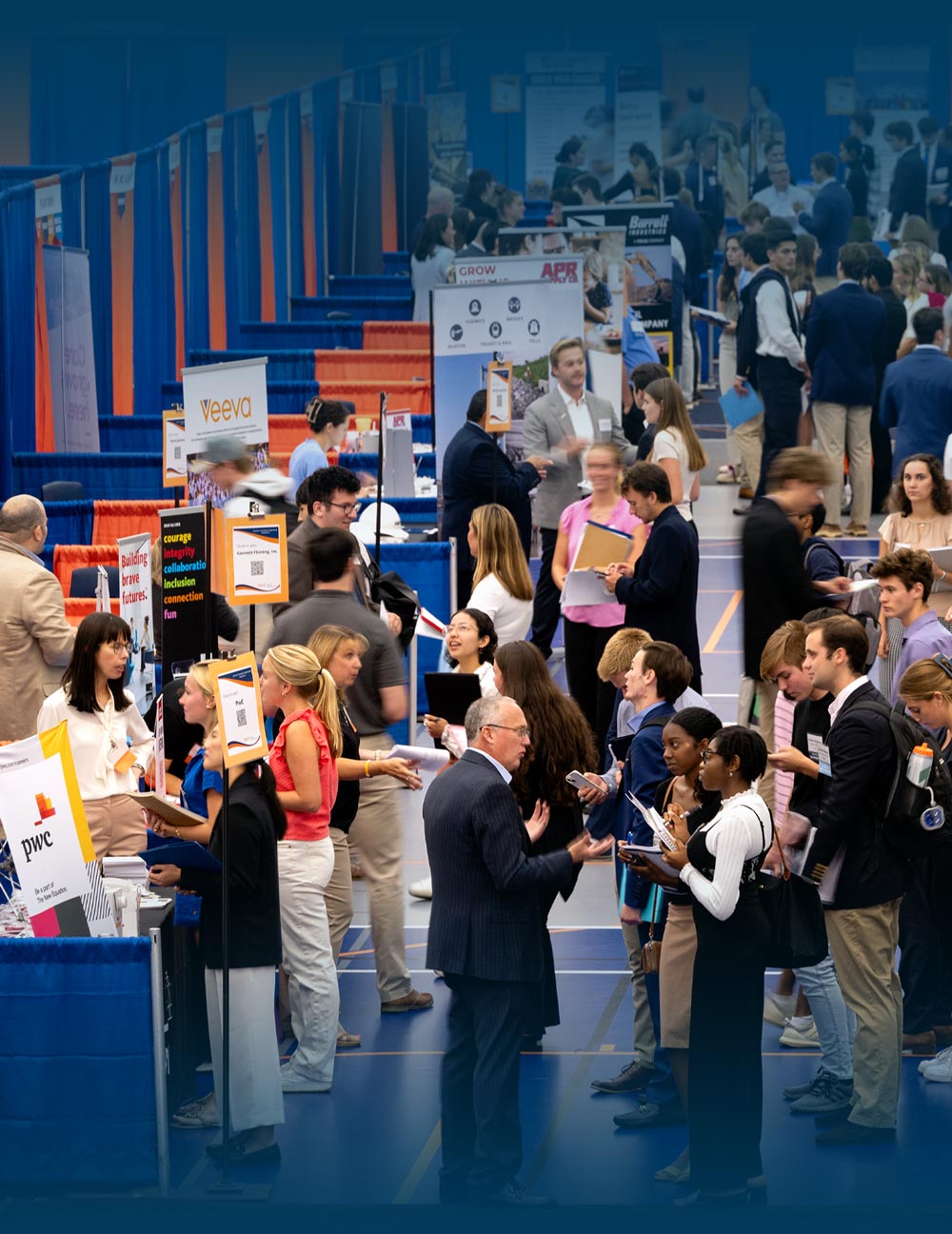 high angle, wide view of a Bucknell career fair